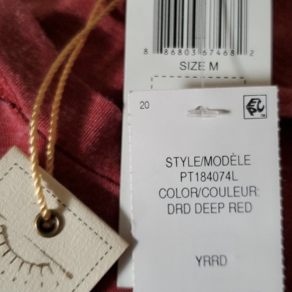 NWT White Crow Cut Out  Pullover Size M - Picture 7 of 7